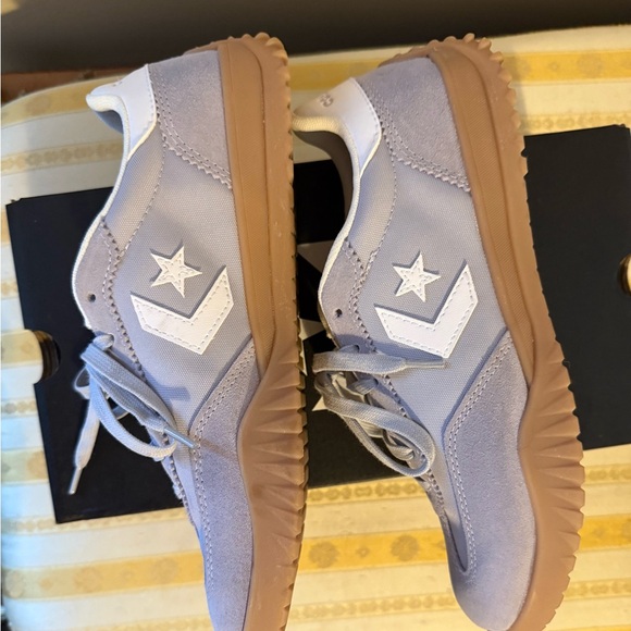 Converse Run Star Trainer Size 9 - Picture 3 of 5